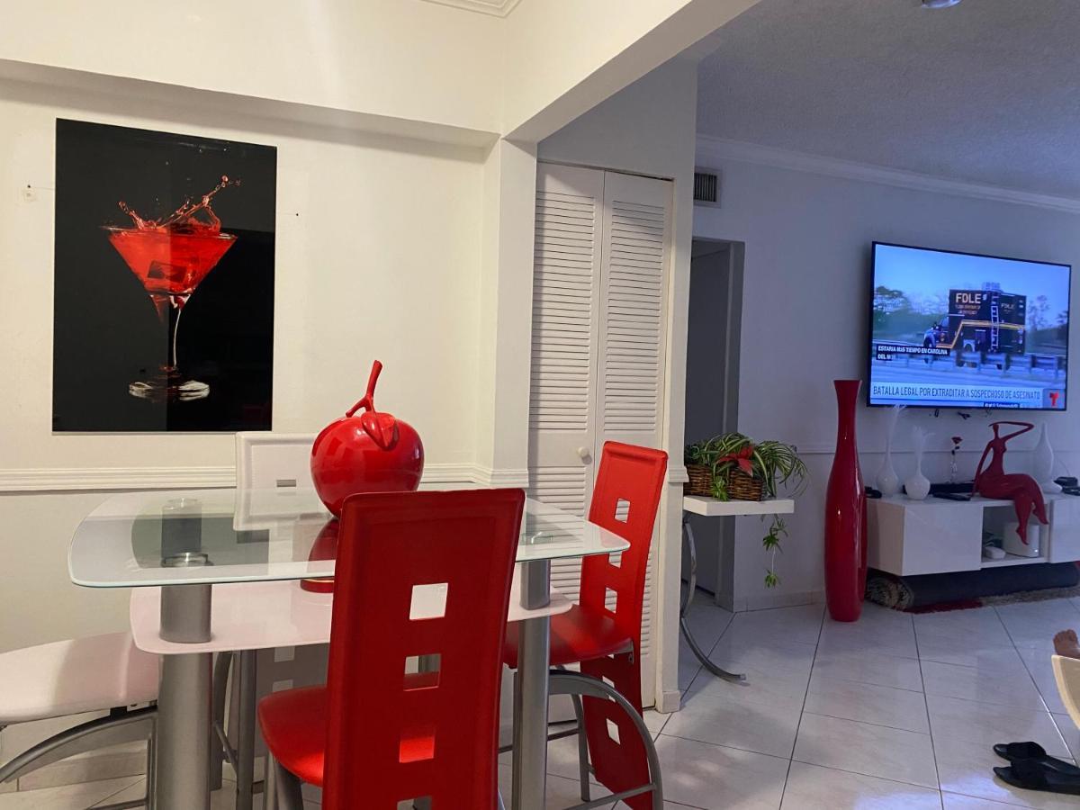 شقة Beautiful House 7 Min From Miami Airport W Free Parking المظهر الخارجي الصورة