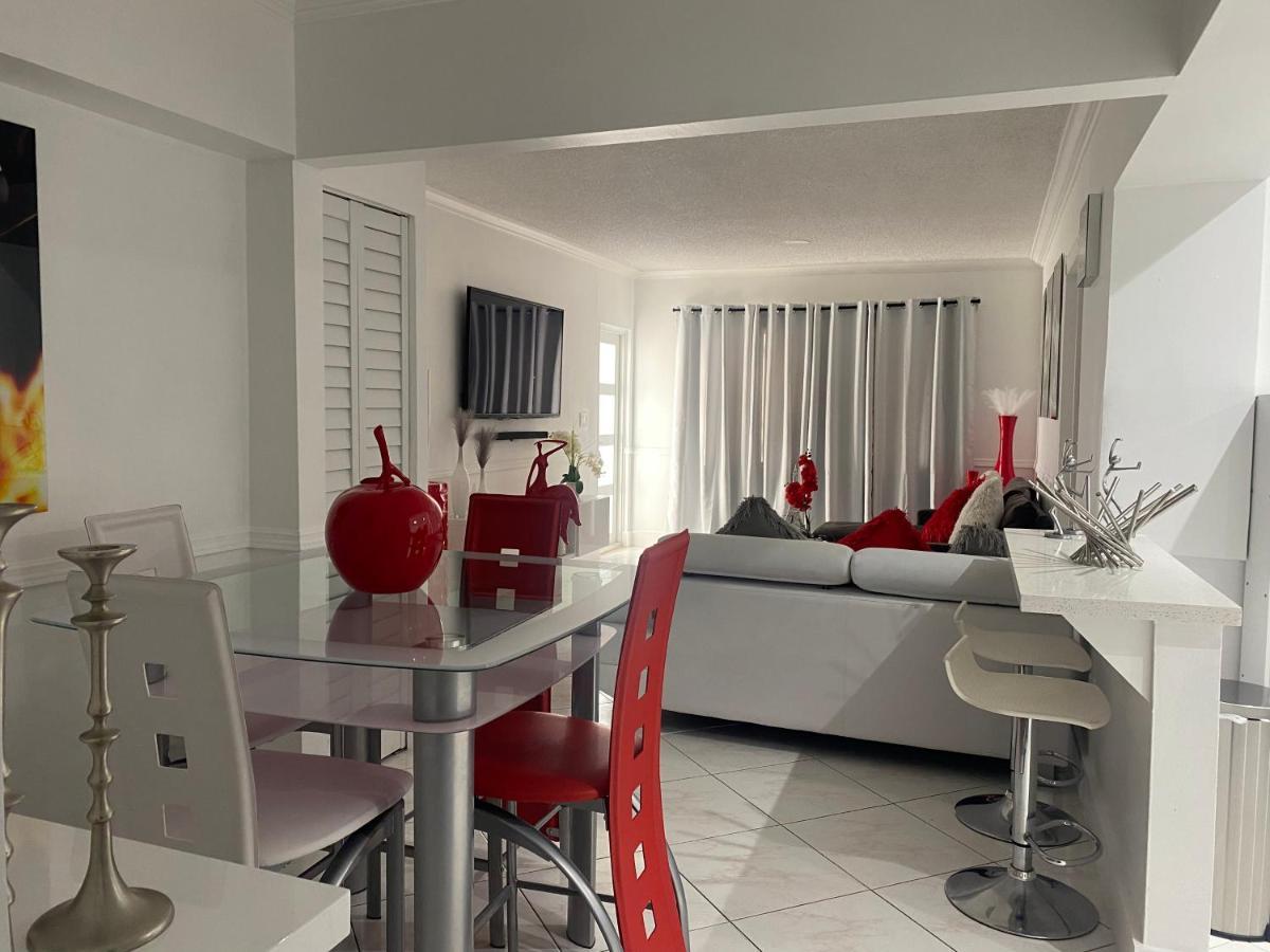 شقة Beautiful House 7 Min From Miami Airport W Free Parking المظهر الخارجي الصورة